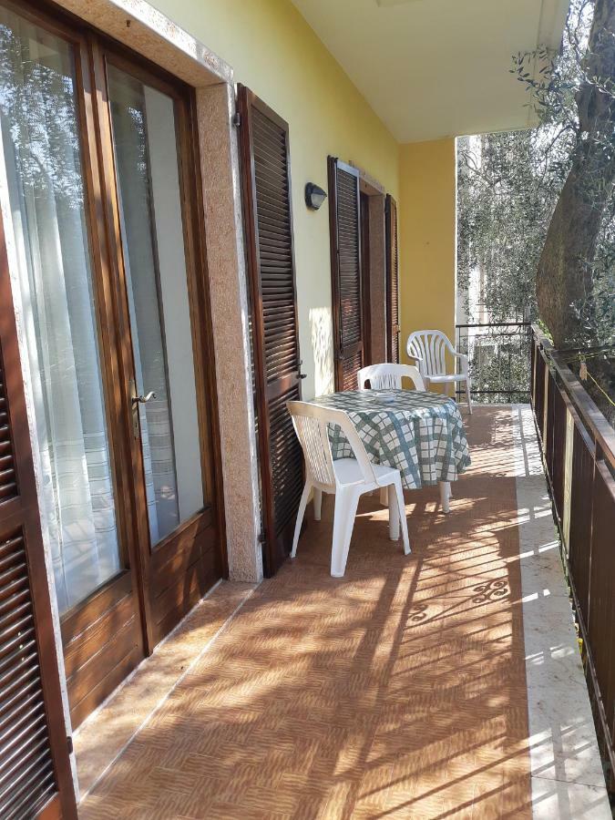 Casa Vacanze Ester Brenzone sul Garda Exterior photo