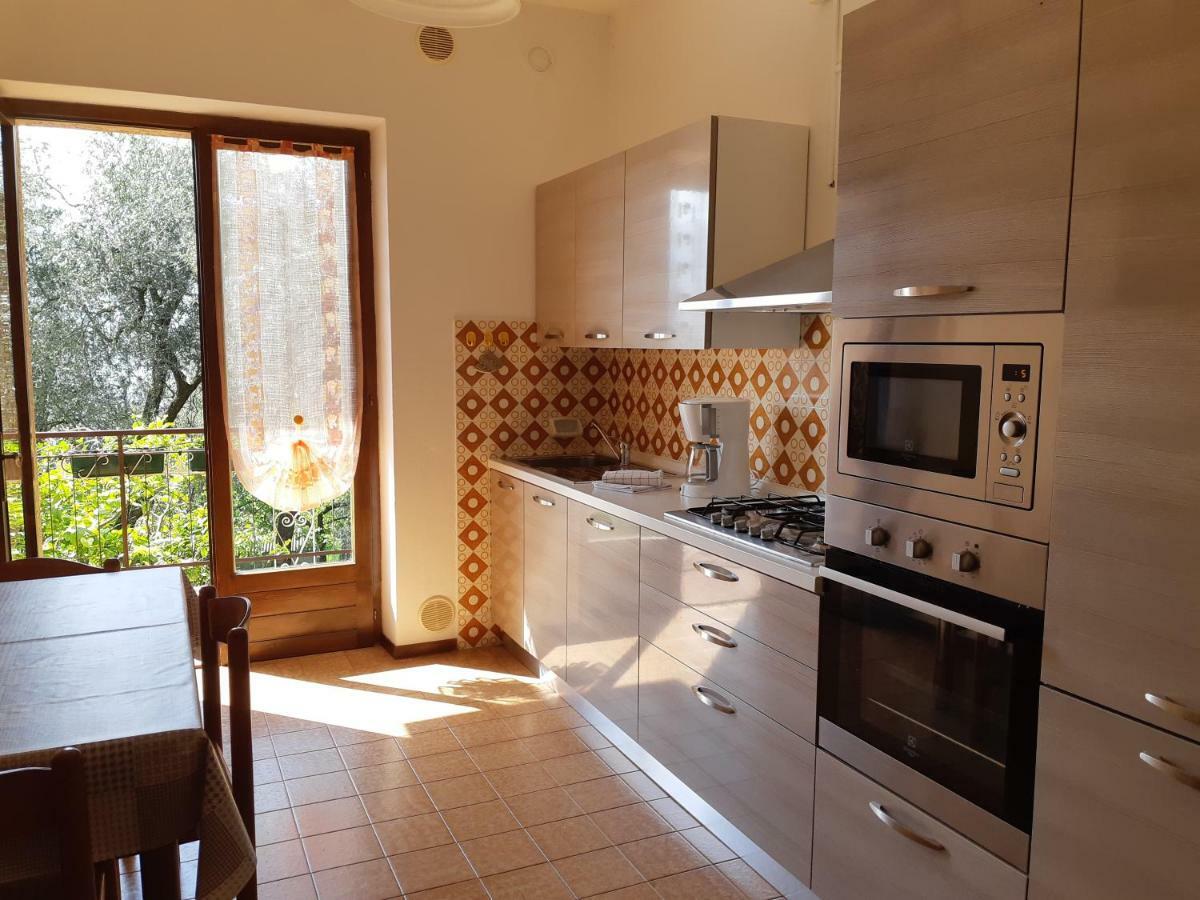 Casa Vacanze Ester Brenzone sul Garda Exterior photo