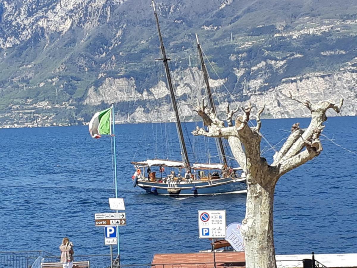 Casa Vacanze Ester Brenzone sul Garda Exterior photo