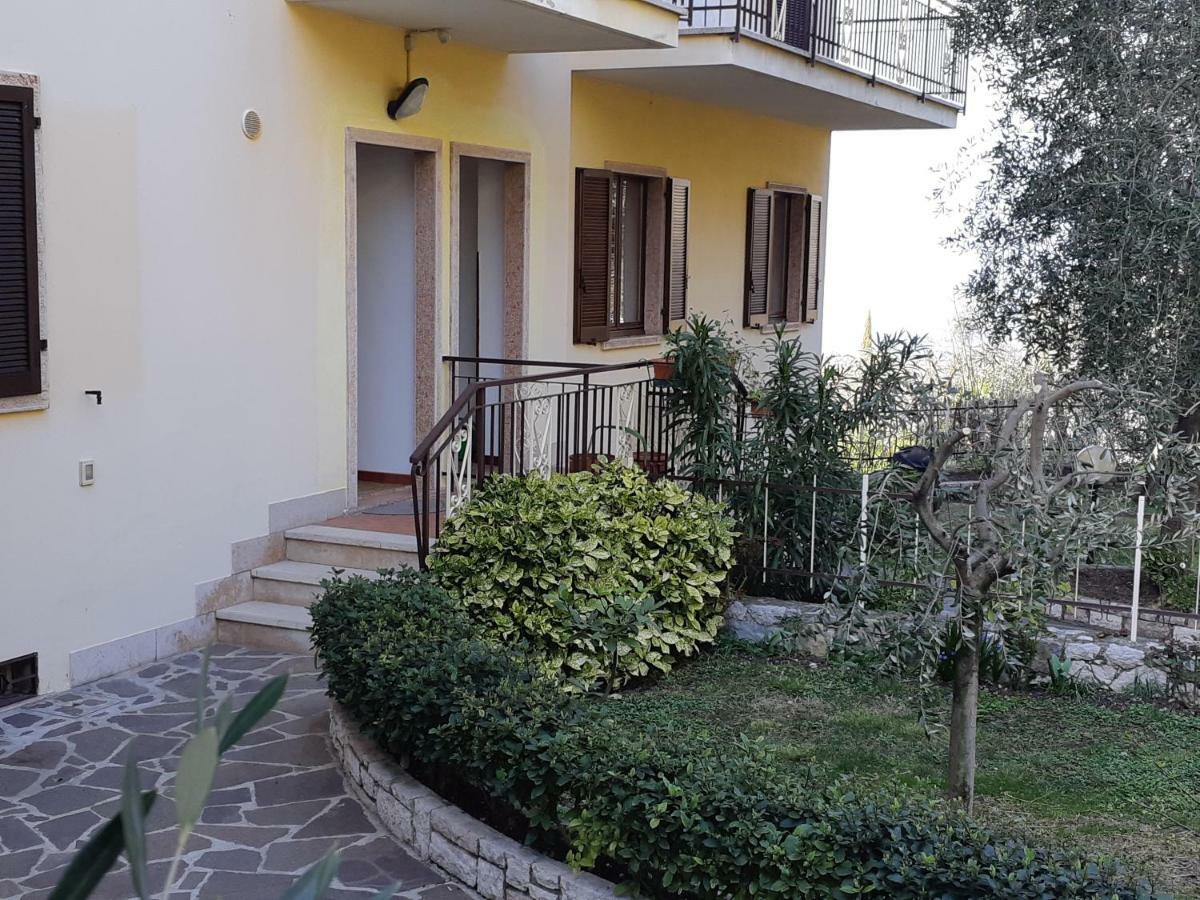 Casa Vacanze Ester Brenzone sul Garda Exterior photo